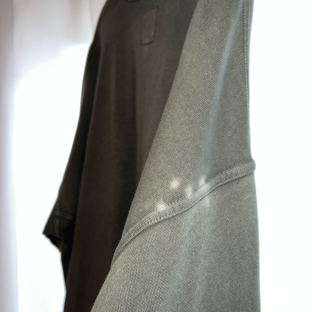 Aerie XXL 5 button sweatshirt.